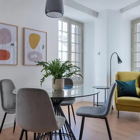 Key-wise Luxury Alcantara Plaza Teatro 2r Free Parking Apartament