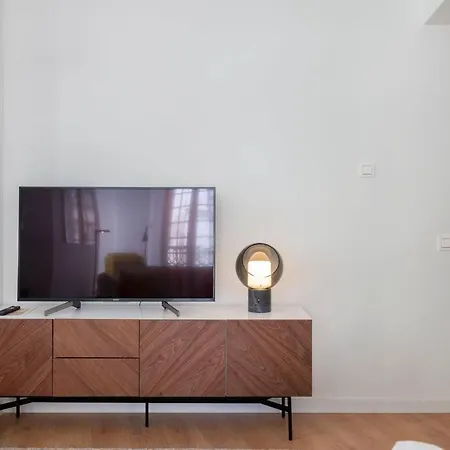 Apartament Key-wise Luxury Alcantara Plaza Teatro 2r Free Parking